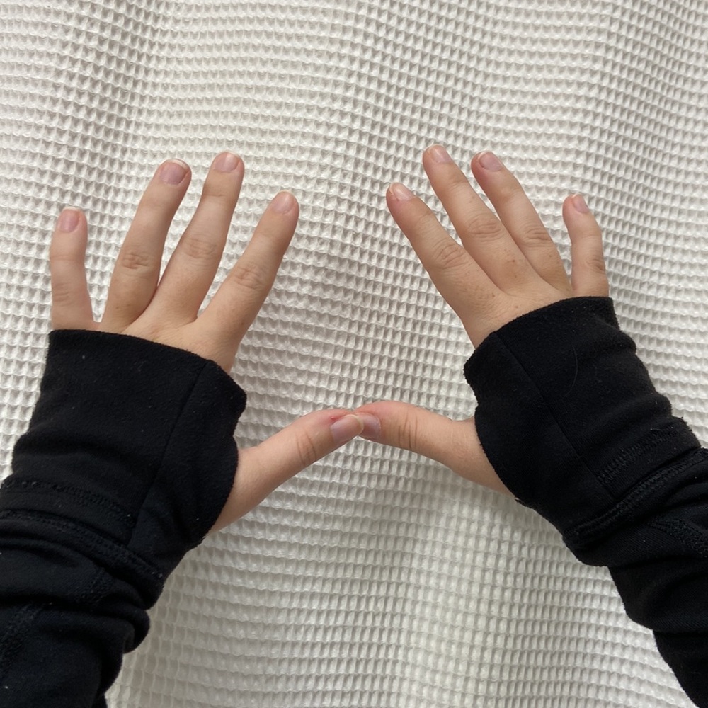 Girl’s ivivva by Lululemon black full zip athletic jacket. Size 14. - Picture 8 of 15